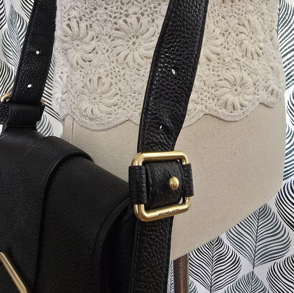 Michael Kors Maxine Saddle Bag - Picture 3 of 11